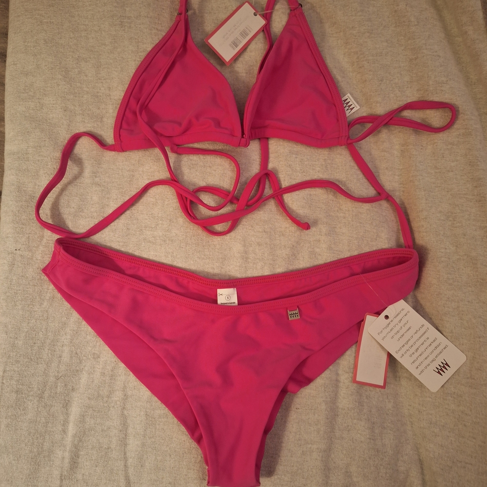 Chic Hot Pink Bikini Set - Picture 6 of 6